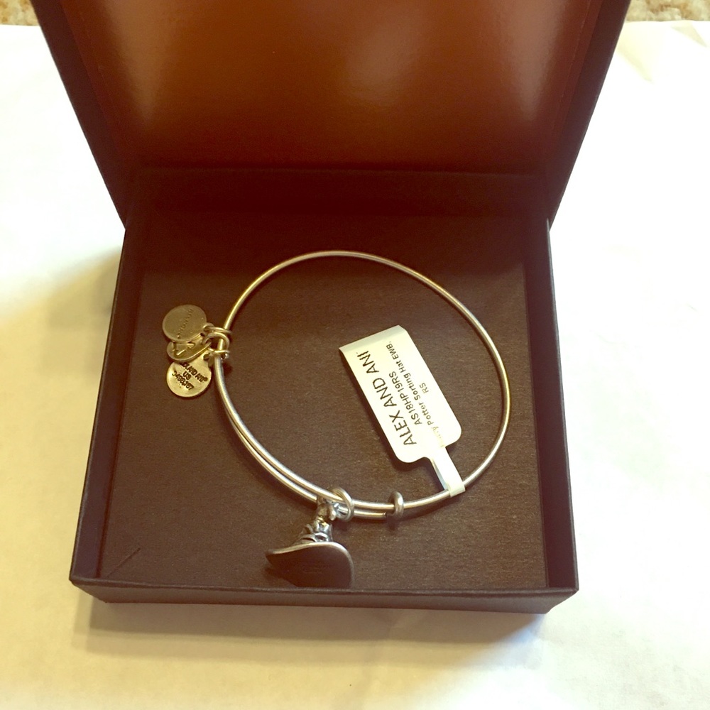 Alex and Ani Harry Potter Sorting Hat Charm Bangle